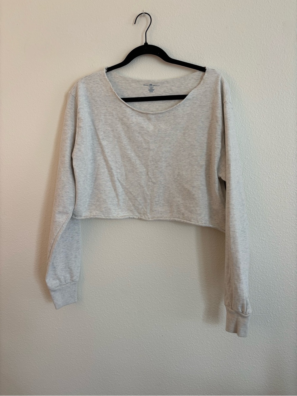 Brandy Melville cropped pullover